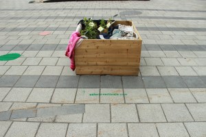 Figure 8, Douglas Scholes et Nicole Fournier, De fond en comble, Place Claude Léveillée, 2012.